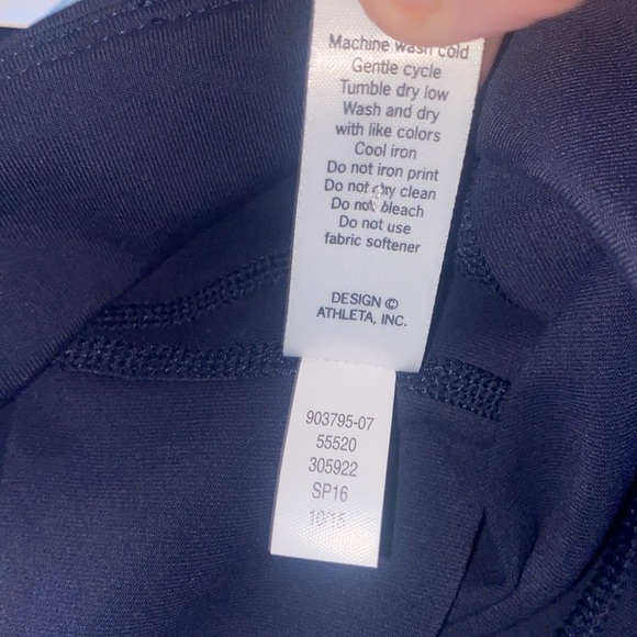 Athleta Revelation Pant Navy Power Pilayo® Fabric Size M NWT - Picture 7 of 7